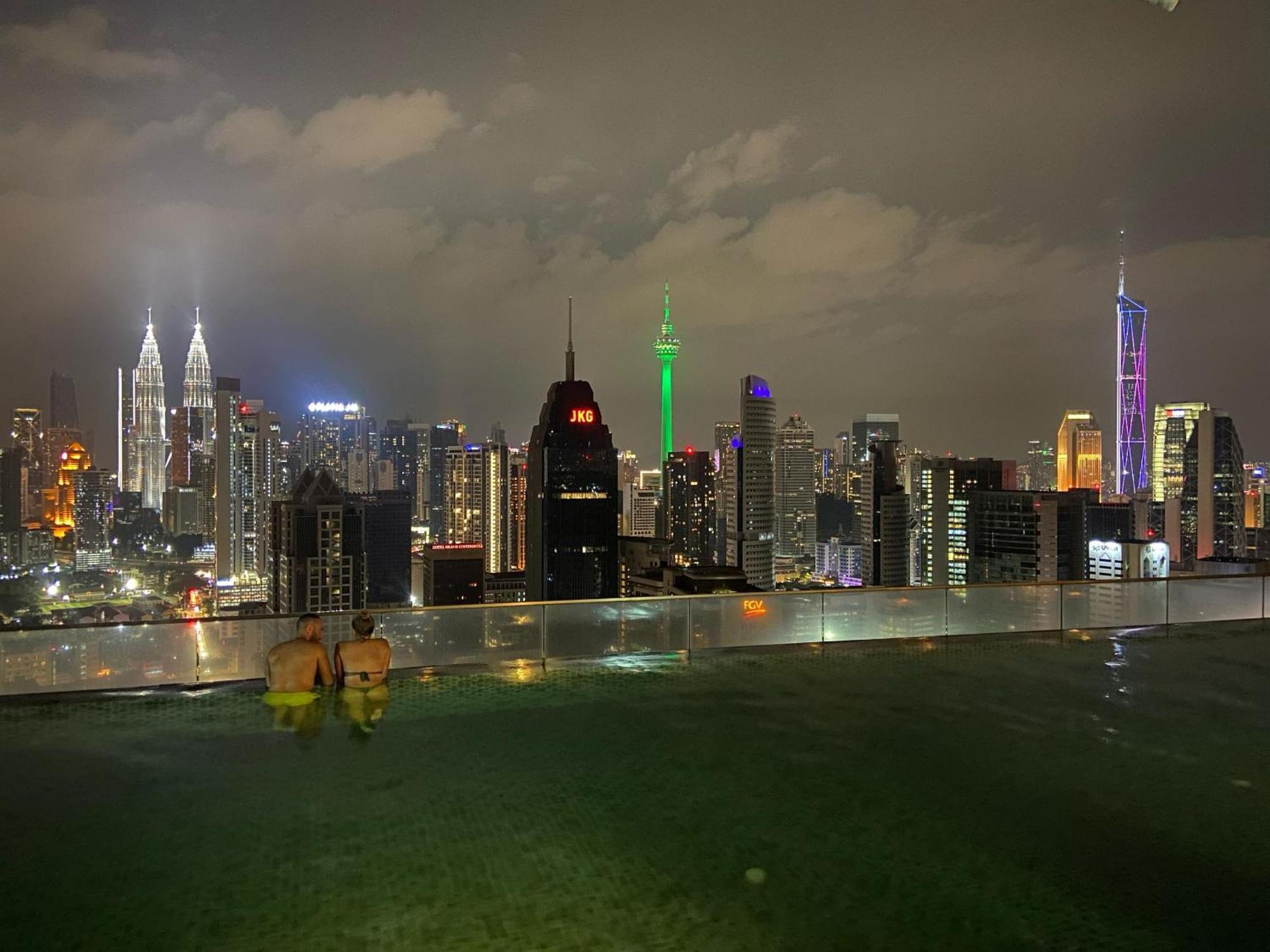 Infinity Skypool New Friends Hostel - Kuala Lumpur — Fotos 2